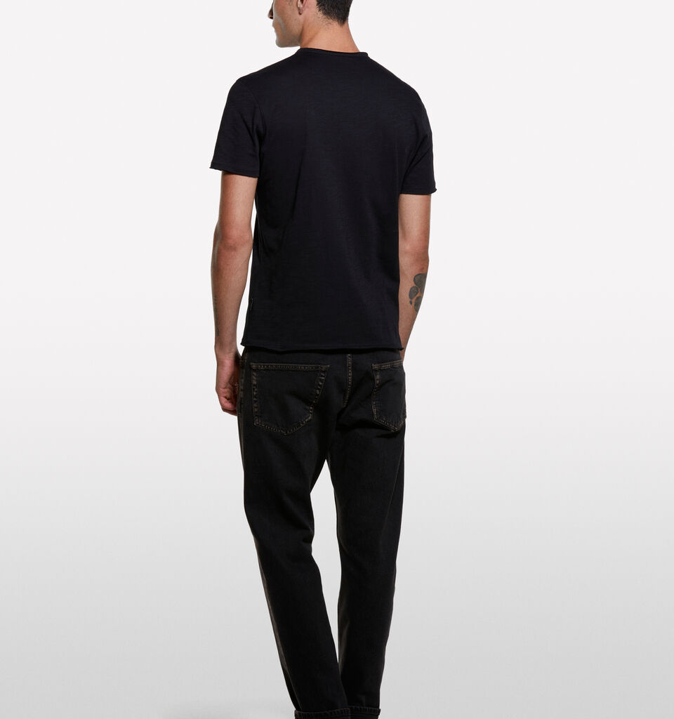 Black Henley t-shirt - men's short sleeve t-shirts - Black | Sisley image number 2